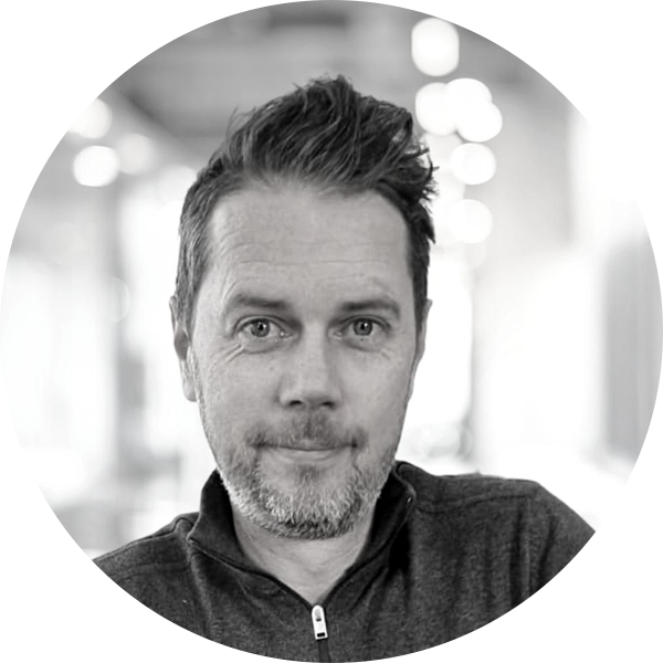 Brendan Cox , Cox Dental AB